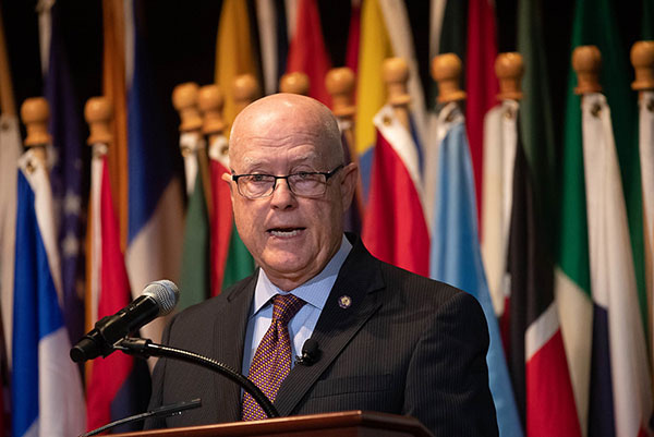 Photo of Chancellor Bernie Patterson giving the State of the University address